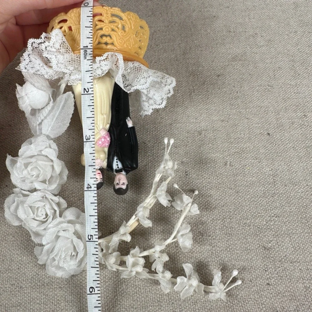 Vintage Bride and Groom Wedding Cake Topper Floral Arch Lace Base 6 Inch